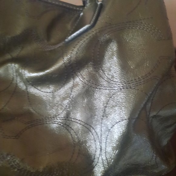 Coach Pewter Patent Leather Signature Logo Kiss Lock Purse Bag - Picture 5 of 16